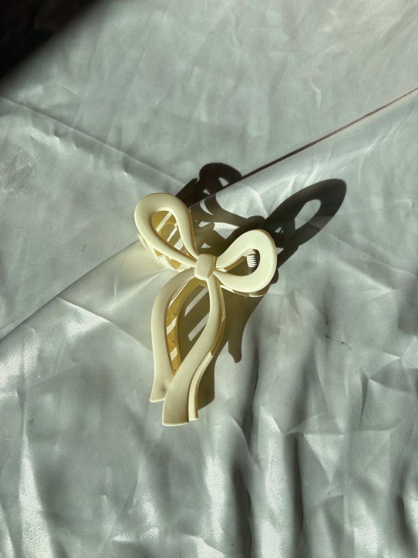 Bow Claw Clips Matte
