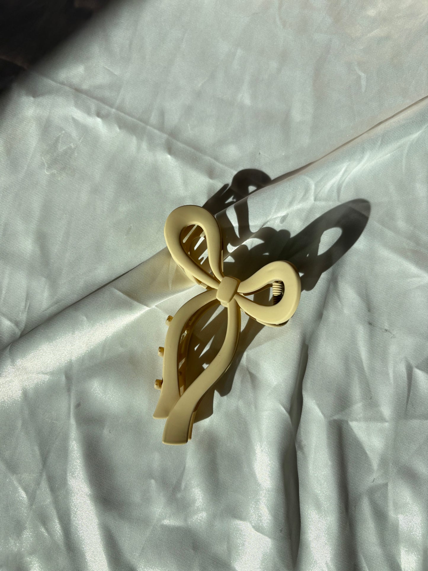 Bow Claw Clips Matte